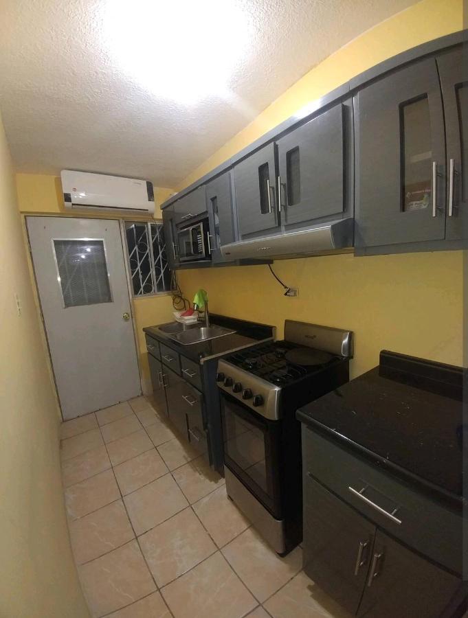 Casa Vicky Alojamiento Para Vacaciones Y Tramites Consulares Ciudad Juarez Exterior photo